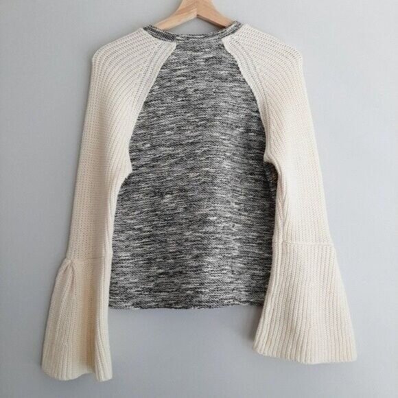 ANTHROPOLOGIE | Dolan Raglan Bell Sleeve Sweater Sz XS - Picture 7 of 13